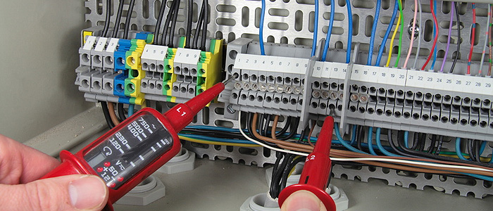 Hollmann Systeme GmbH & Co. KG - Schaltanlagen- und schrankbau.